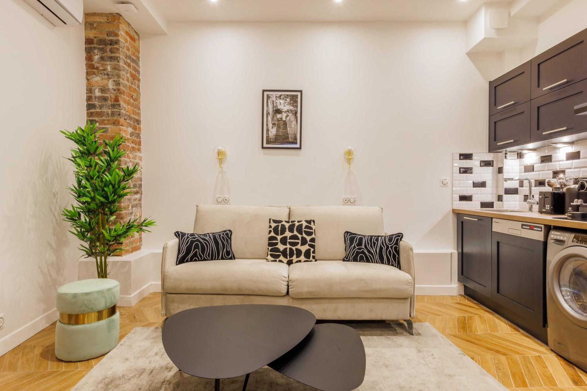 Charmant Appartement 2Br-6P - Gare De L'Est ปารีส ภายนอก รูปภาพ