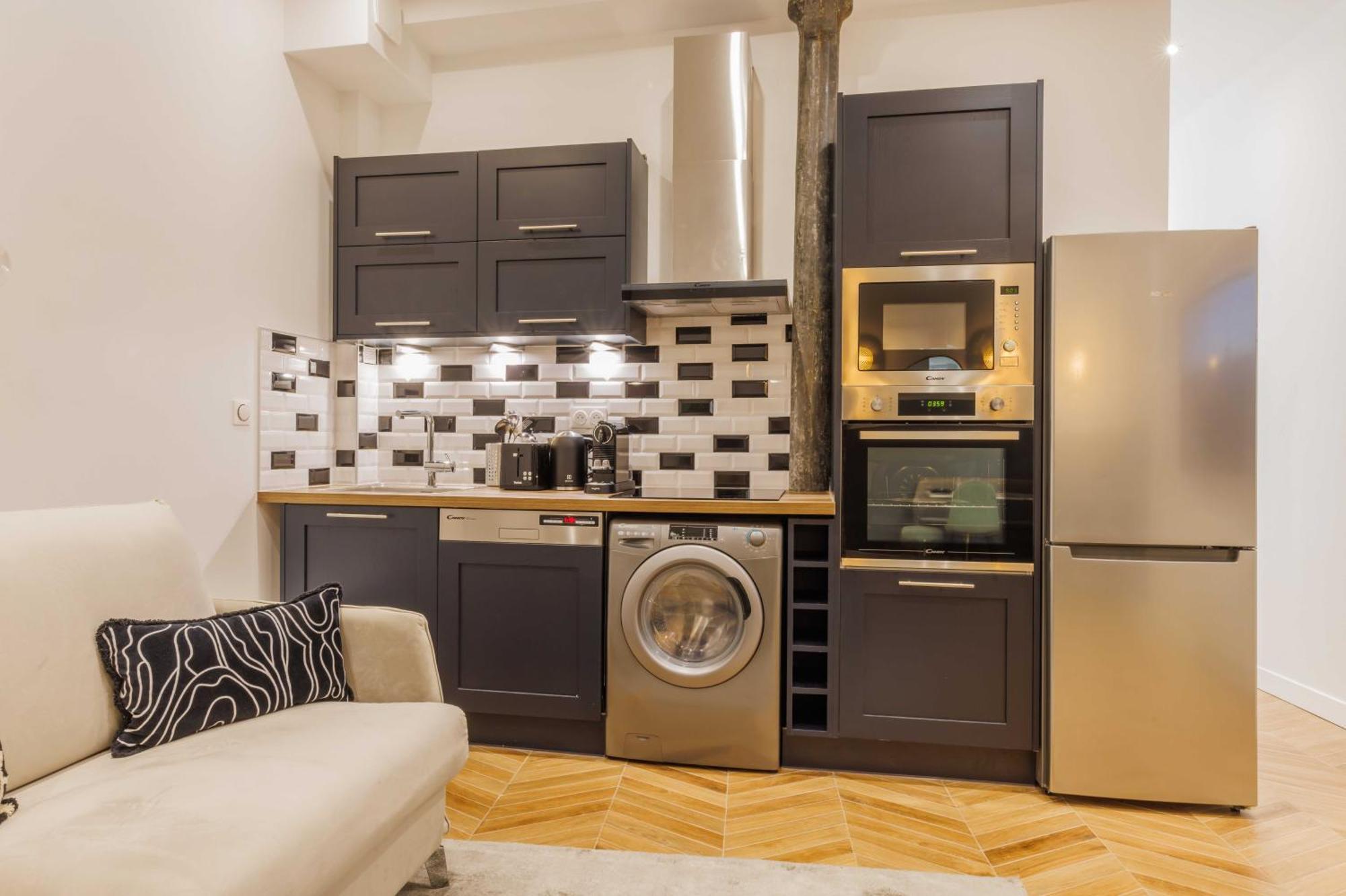 Charmant Appartement 2Br-6P - Gare De L'Est ปารีส ภายนอก รูปภาพ